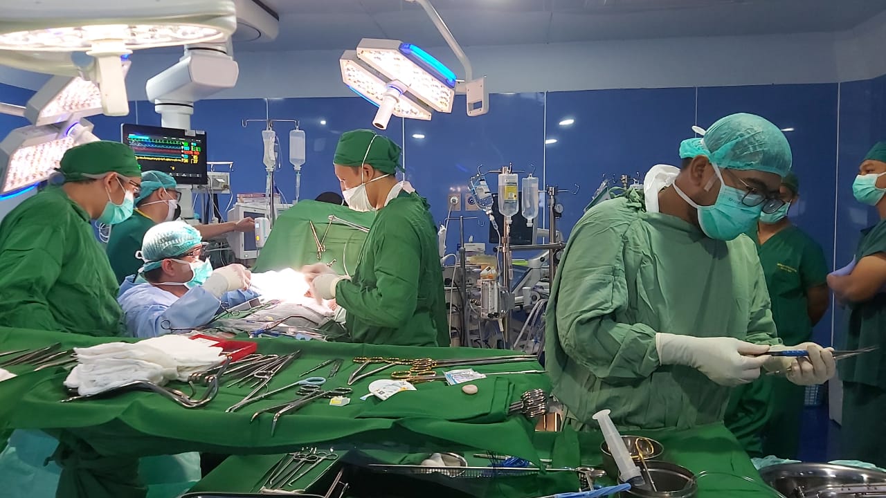 Kembali, RSJPDHK Berhasil Mengantarkan Rumah Sakit Daerah Sukses Lakukan Operasi Jantung Perdana